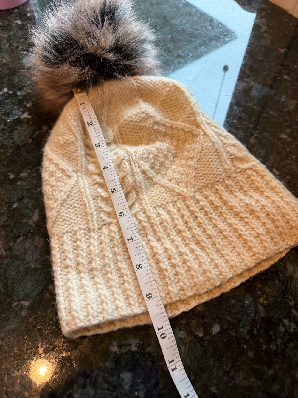 VTG L. L. Bean Pure New Wool Made in Ireland Beanie Hat w Faux Fur Pom Pom. EUC - Picture 4 of 6